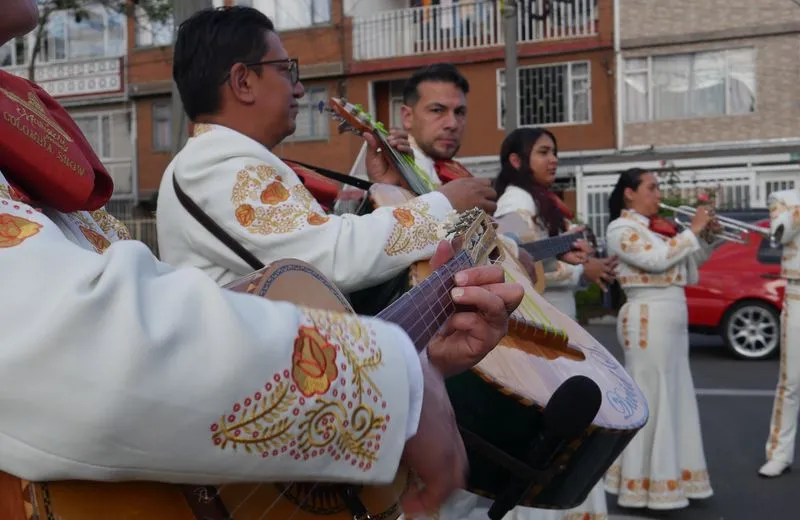 Grupo de mariachis profesionales en un evento de empresa en Barranquilla